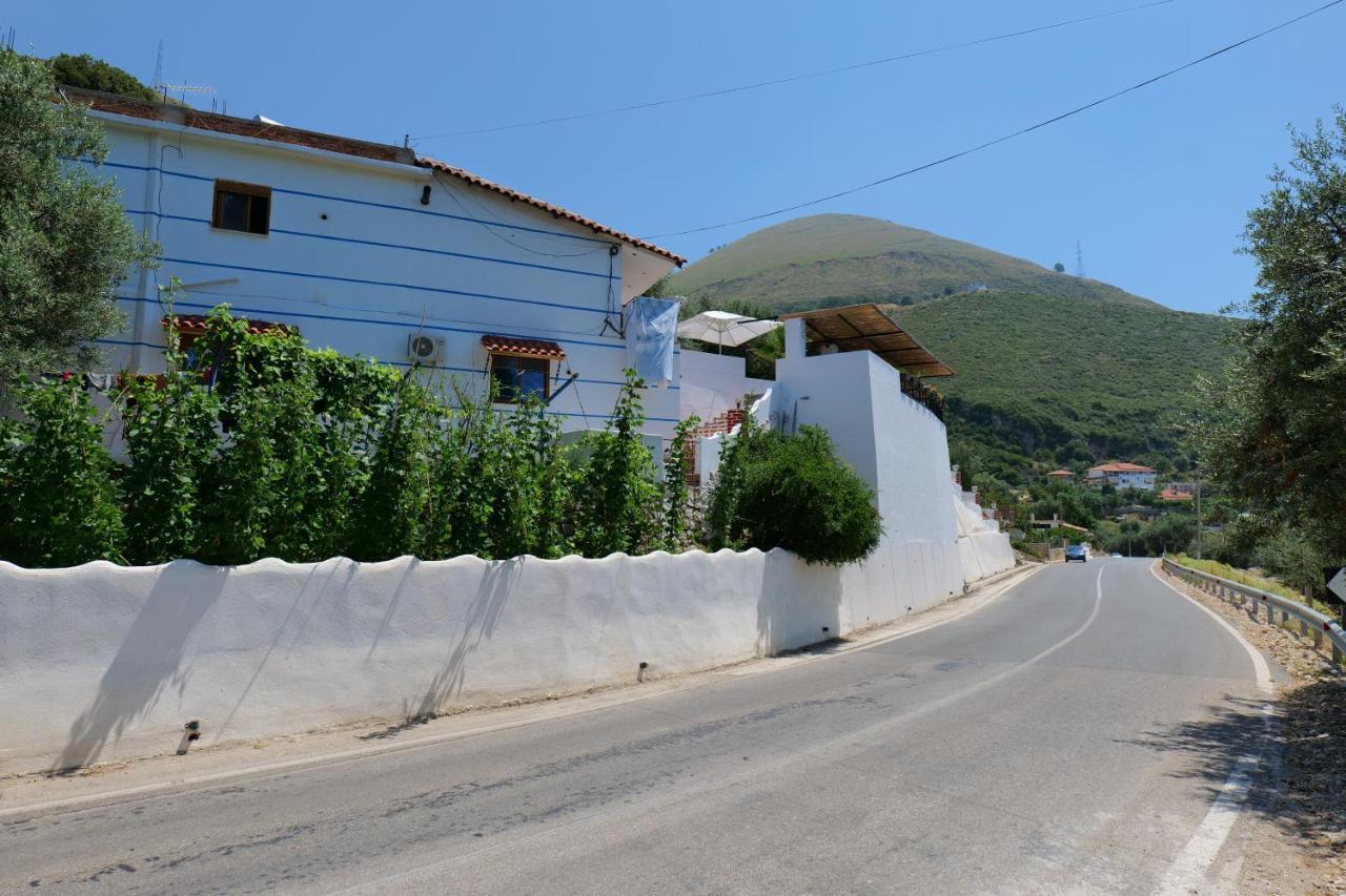 Bed and Breakfast Vila Panorama Piqeras Экстерьер фото